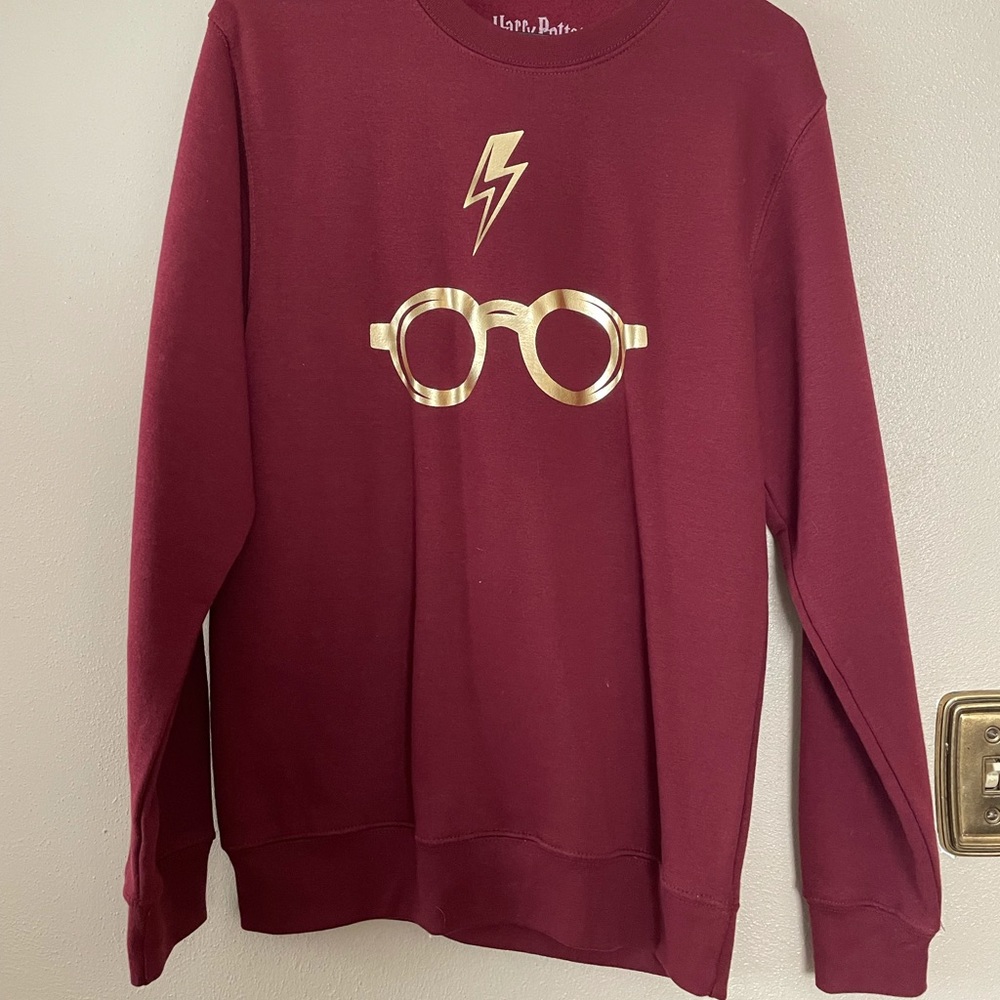 Harry Potter Hoodie Maroon size small